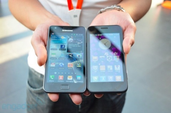 Мобильные телефоны из Китая становятся все более популярными Китай