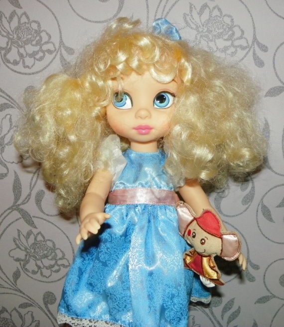 Кукла Золушка с DisneyStore кула с disney