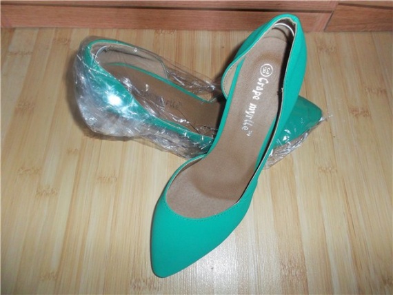 Бюджетная обувь для женщин с китайского сайта туфли