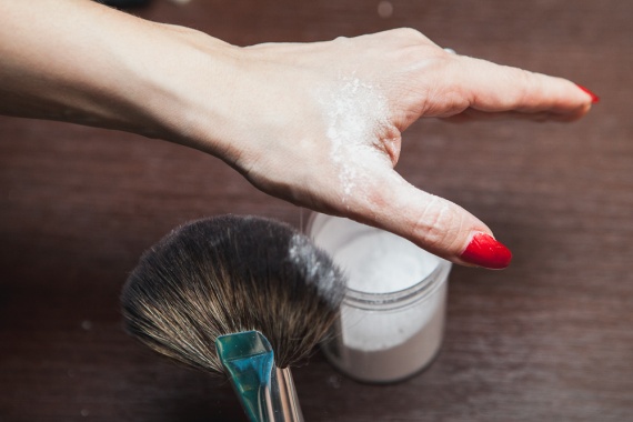 Как сделать кожу матовой и закрепить макияж. Silica Powder Spheres от Coastal Scents - качественный аналог дорогой пудры Filler