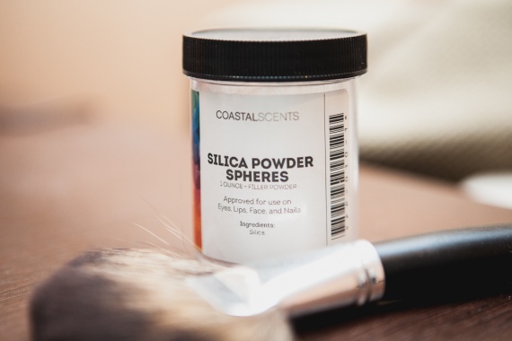 Как сделать кожу матовой и закрепить макияж. Silica Powder Spheres от Coastal Scents - качественный аналог дорогой пудры силика