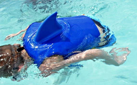 Детские плавательные средства: веселое лето на море купить жилет для плаванья
