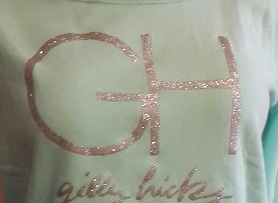 Стильная, яркая, комфортная одежда для девушек от  Gilly Hicks. свитер