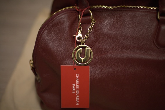 Кожаные сумки  Charles Jourdan, Сумка первая интернет магазин
