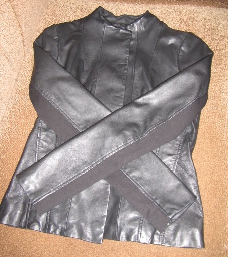 Кожаный пиджак от KENNETH COLE. США