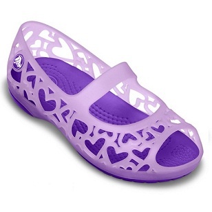 Мыльницы Crocs - отличная обувь для пляжа. летняя обувь