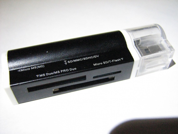 Обзор картридера c надписью All in one Китай