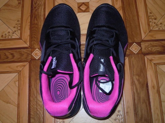 Лучшие кроссовки для прогулки - Reebok EasyTone кроссовки Reebok EasyTone