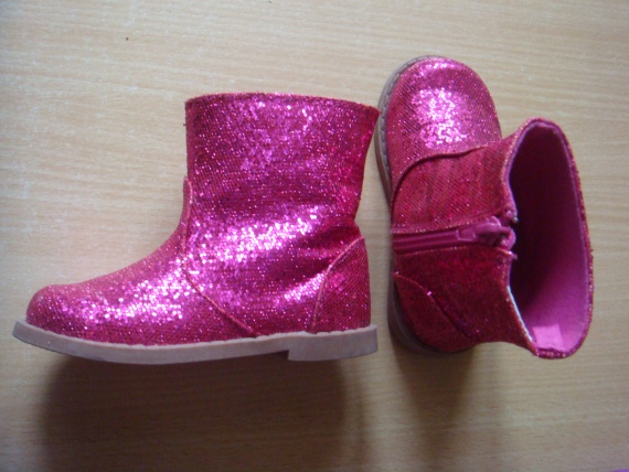 Размер 7US Toddler для девочки Размер 7US Toddler для девочки