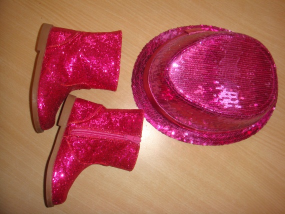 Размер 7US Toddler для девочки Размер 7US Toddler для девочки